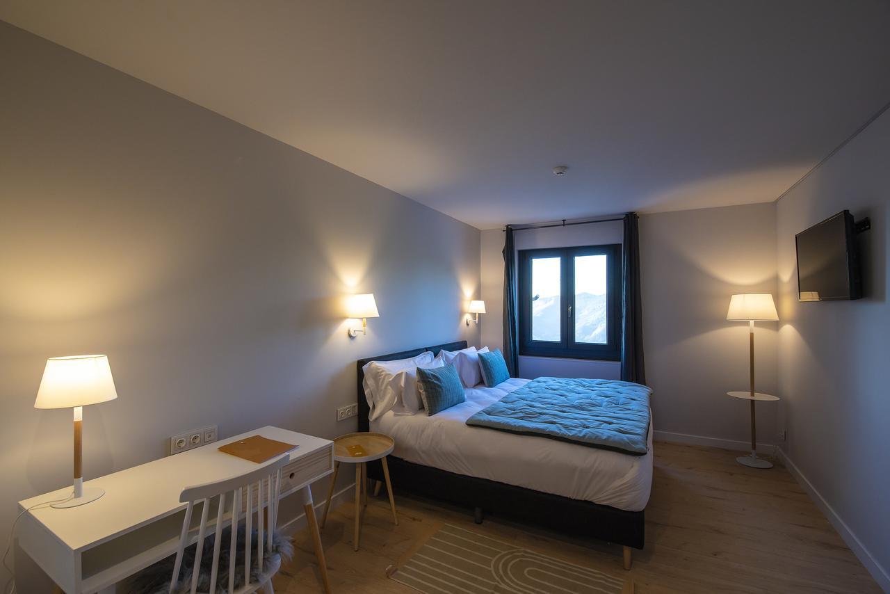 Ixua Hotela Eibar Bagian luar foto